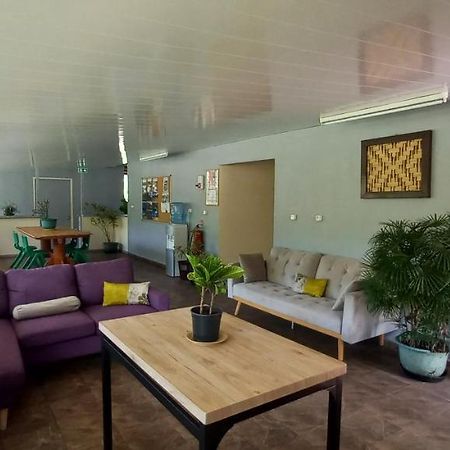 Pension Toka Eva Nuku Hiva Buitenkant foto